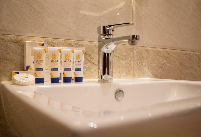 جناح جونيور, The Palace Hotel Suites   Al Badea