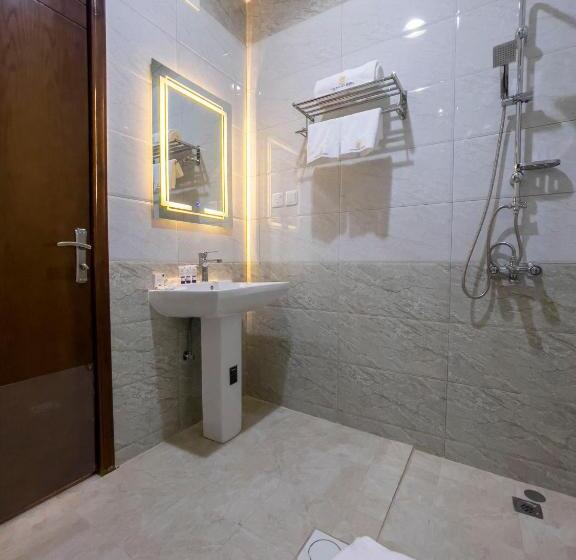 جناح, The Palace Hotel Suites   Al Badea