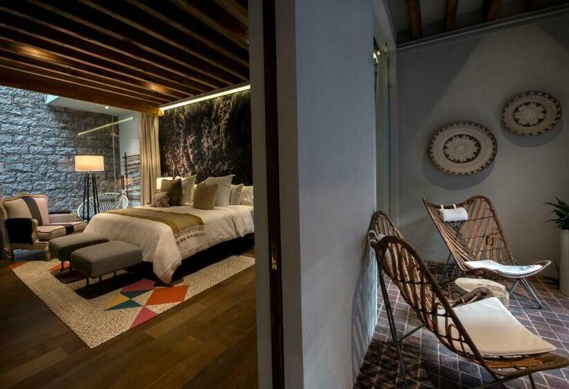 Deluxe Suite King Bed, Casa Cien Hilos