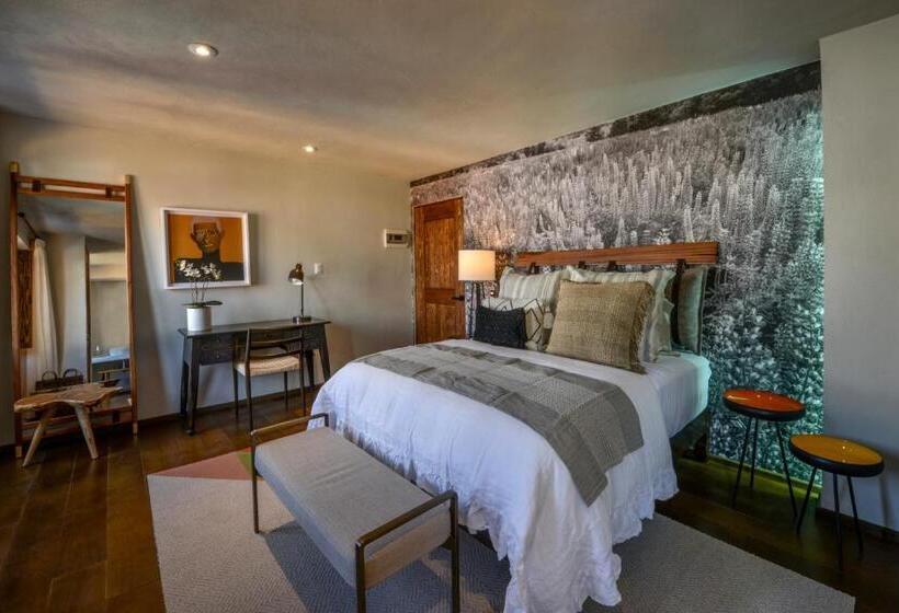 سوئیت جونیور با تراس, Casa Cien Hilos