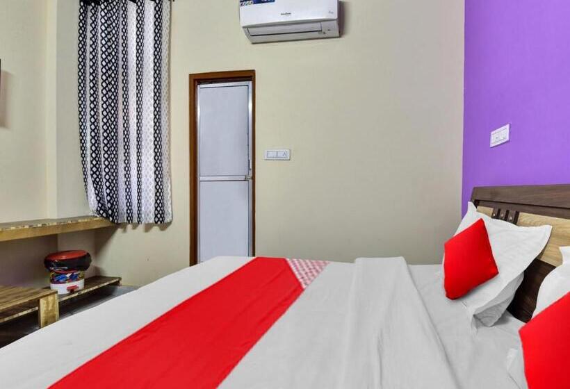 三人经典房间, Oyo 82088  Hastinapur Residency Near Jaipur Airport