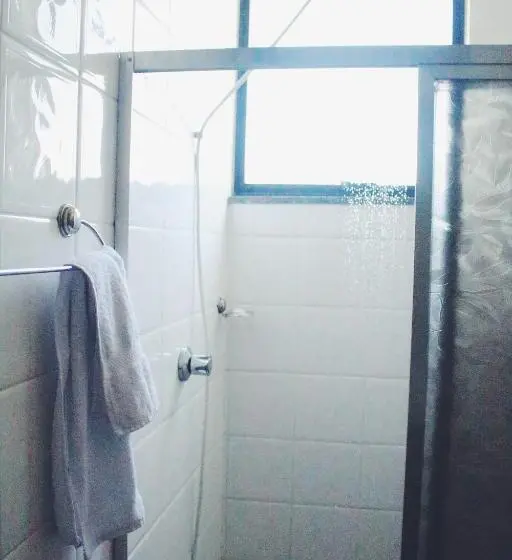 سوییت با چشم‌انداز کوه, Paradise Hostel E Flats