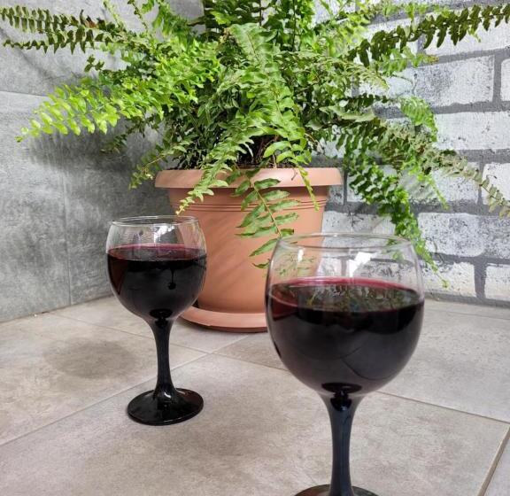 Standaard Studio, мини дом целиком около мед центра астхик