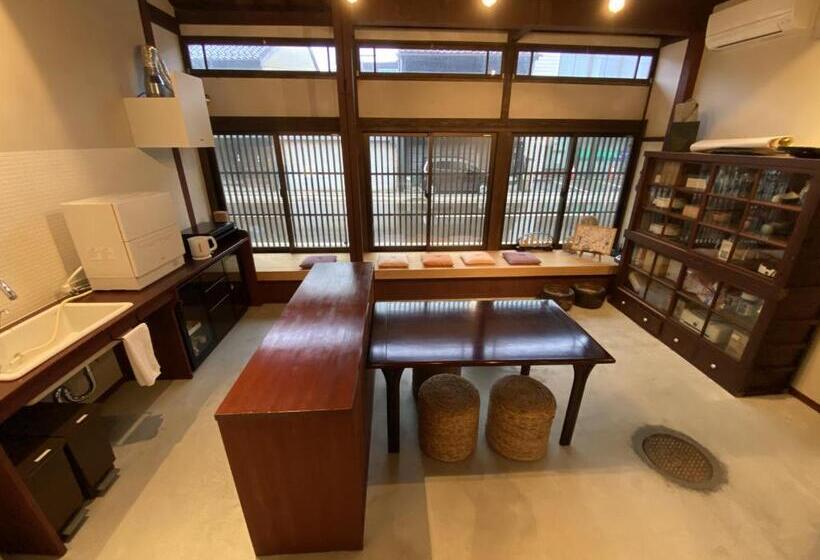 חדר משפחתי דלוקס, 龍助２５