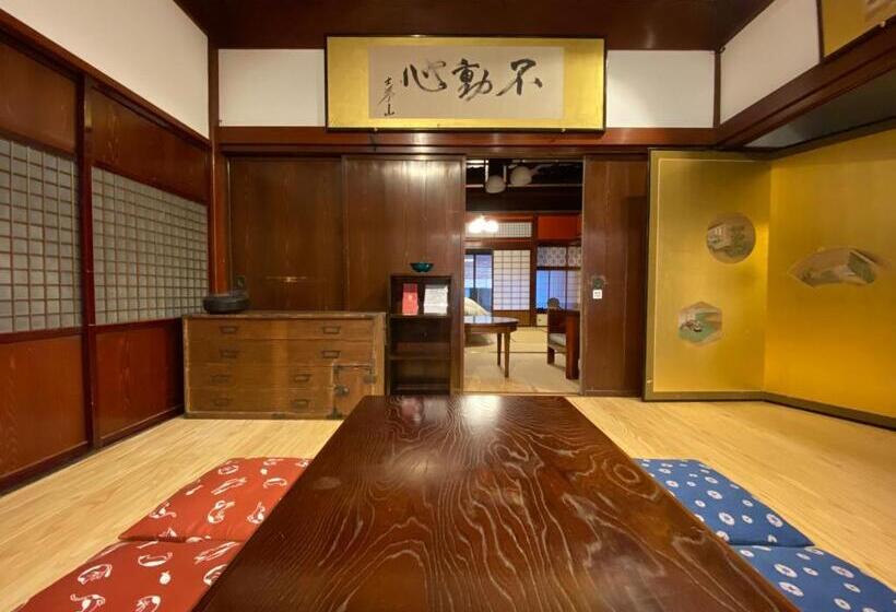 חדר משפחתי דלוקס, 龍助２５