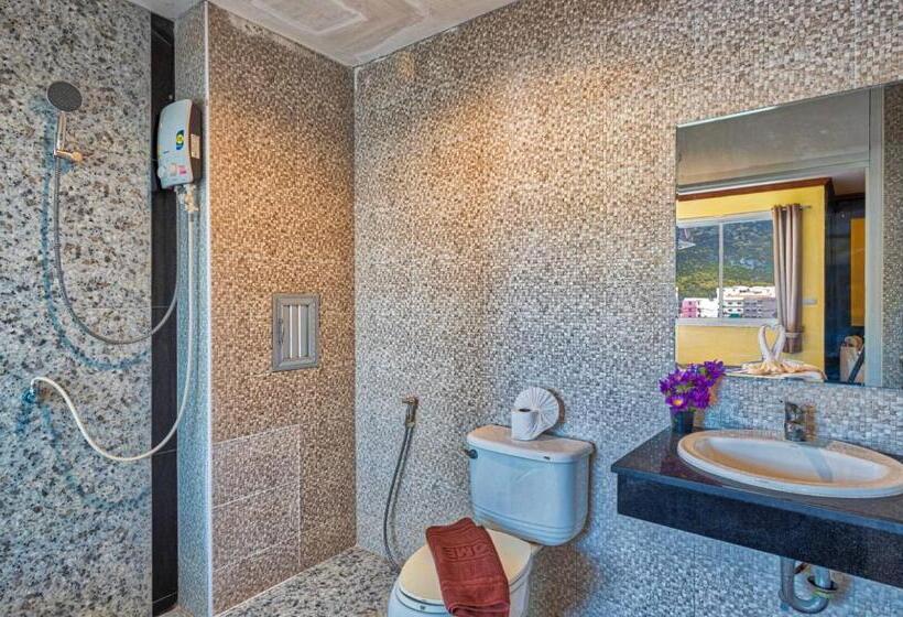 Номер Стандарт с Гидромассажем, Tj Patong Hotel   Sha Plus