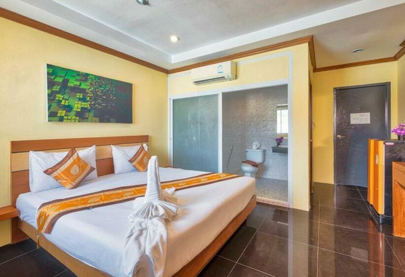 스탠다드 스튜디오, Tj Patong Hotel Sha Plus