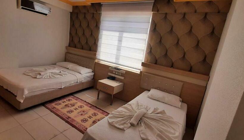 Quarto standard, Antalya Konyaaltı Gündüz Otel
