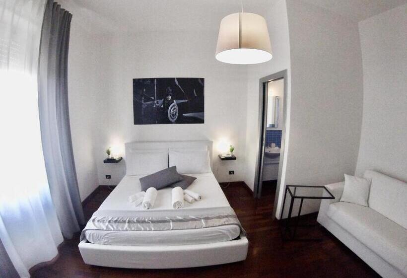 חדר דלוקס, Mythos Affittacamere