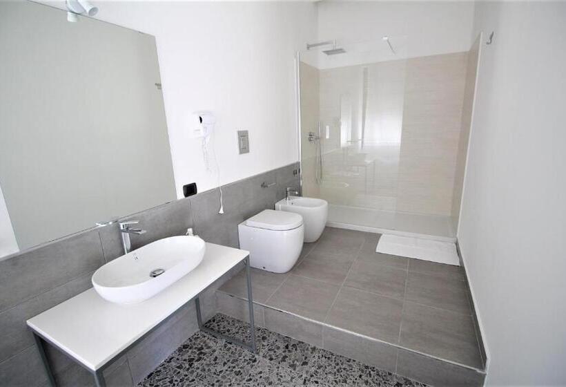 חדר סטנדרט עם מרפסת, Mythos Affittacamere