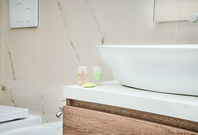 اتاق کلاسیک چهارنفره, Firenze Rooms Cathedral B&b