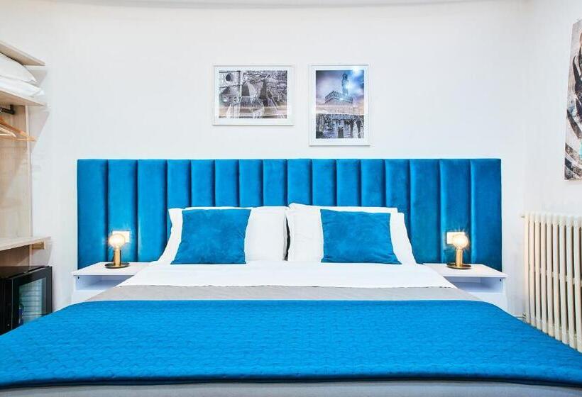 اتاق پریمیوم چهارنفره, Firenze Rooms Cathedral B&b