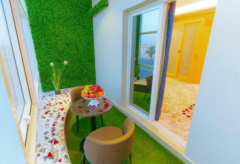 جناح مطل على المدينة, ريـزورد بـلازا   Rizord Plaza