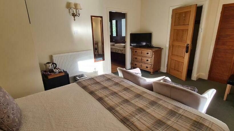 スタンダードインサイドビュールーム, Biggin Hall Country House