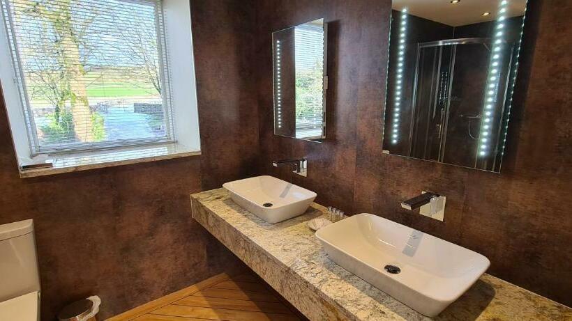 スタンダードインサイドビュールーム, Biggin Hall Country House