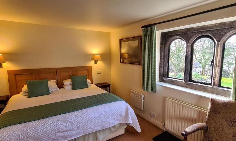 １ベッドルームハウス, Biggin Hall Country House