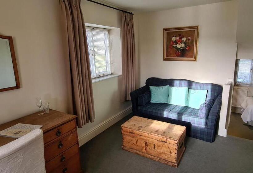 スタンダードルーム, Biggin Hall Country House