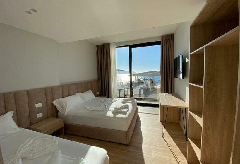 海景豪华三人间, Tramonto Vlore