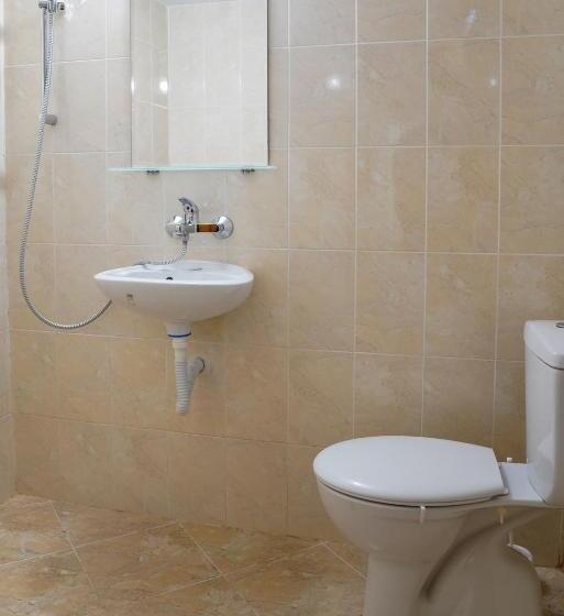 スタンダード４人部屋, екокомплекс катунище