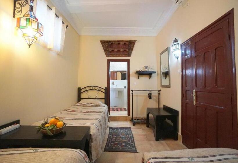 חדר סטנדרט לשלושה, Riad Dar Rita