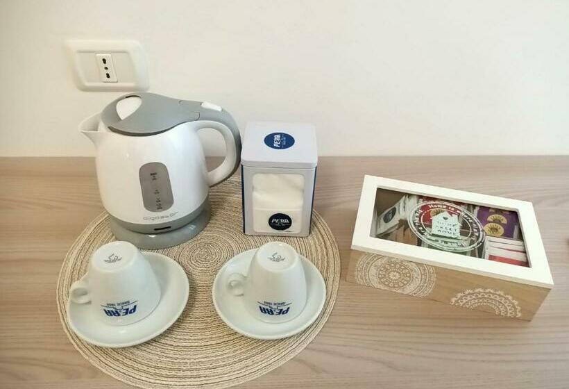 اتاق لوکس چهار تخته, B&b Casa Denittis