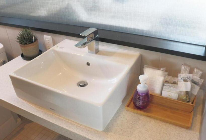 חדר סטנדרט, さくらや