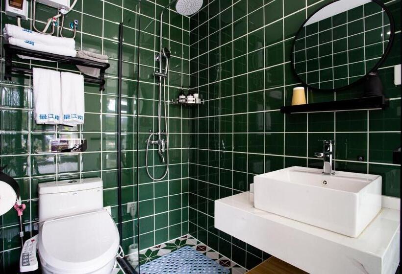 Номер Стандарт, 同里泊·晓烟河景民宿