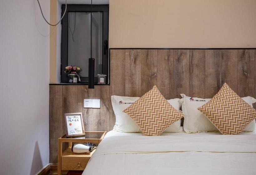 Одноместный Номер Basic, 同里泊·晓烟河景民宿