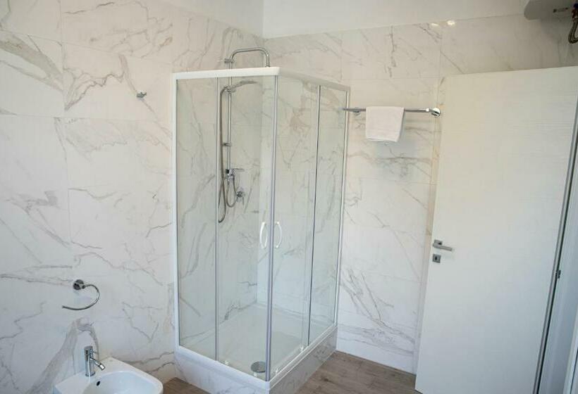 オーシャンビューデラックスルーム, Esseneto Rooms