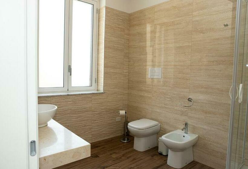 オーシャンビューデラックスルーム, Esseneto Rooms