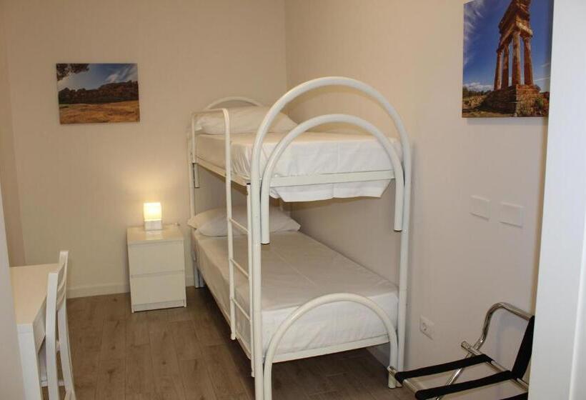 Четырехместный Номер Стандарт, Esseneto Rooms