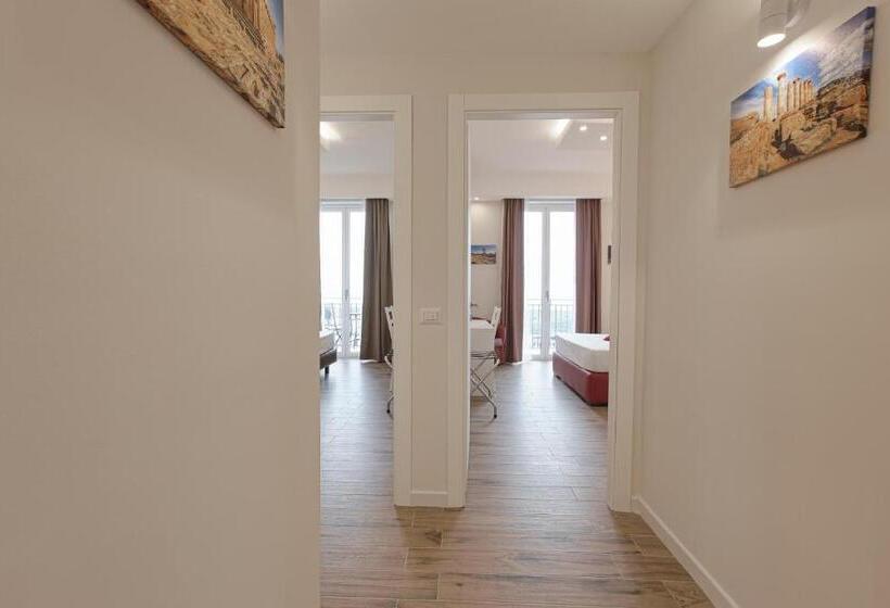 Апартаменты 1 Спальня Вид на Море, Esseneto Rooms