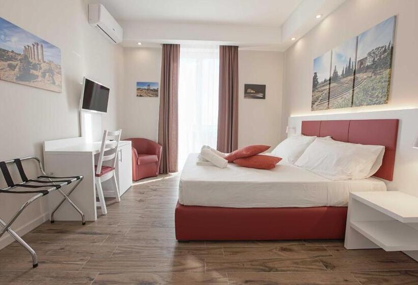 Апартаменты 1 Спальня Вид на Море, Esseneto Rooms