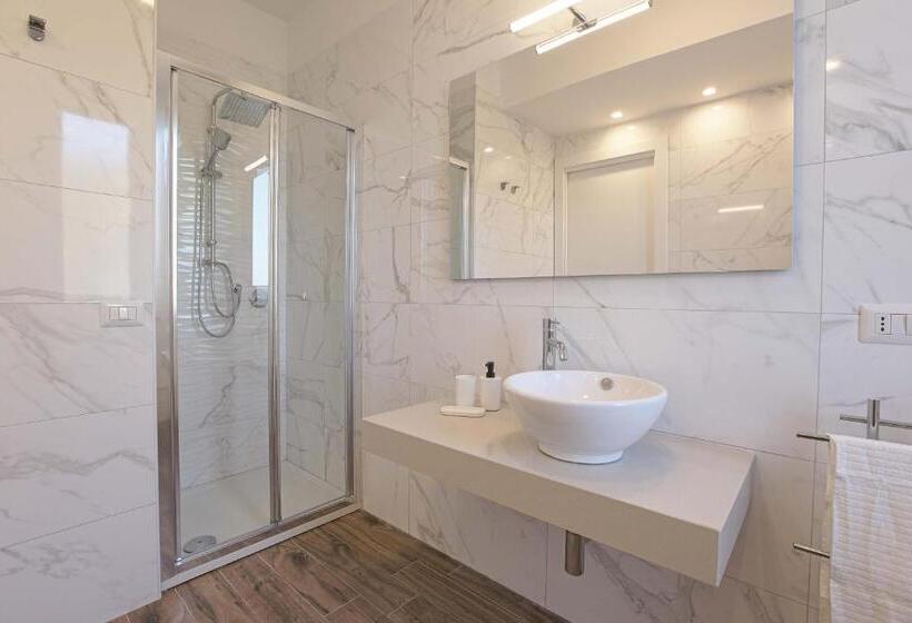 海の見える１ベッドルームアパートメント, Esseneto Rooms