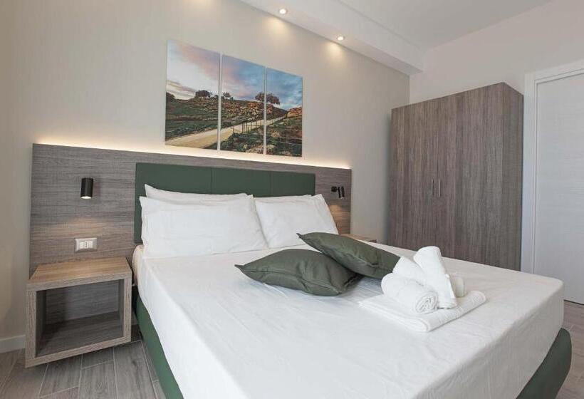 オーシャンビューデラックスルーム, Esseneto Rooms