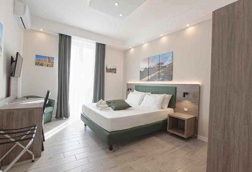 オーシャンビューデラックスルーム, Esseneto Rooms