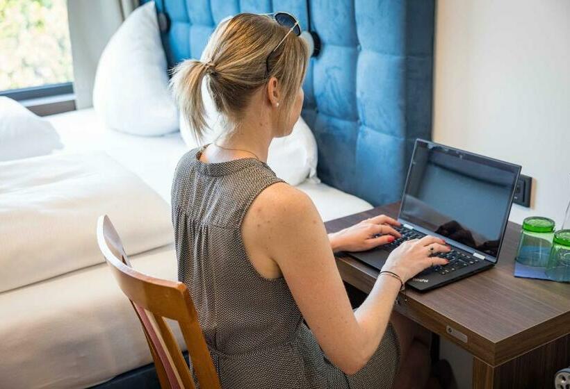 商务房间, On The Way 24 Sauna & Golfsimulator Inklusive