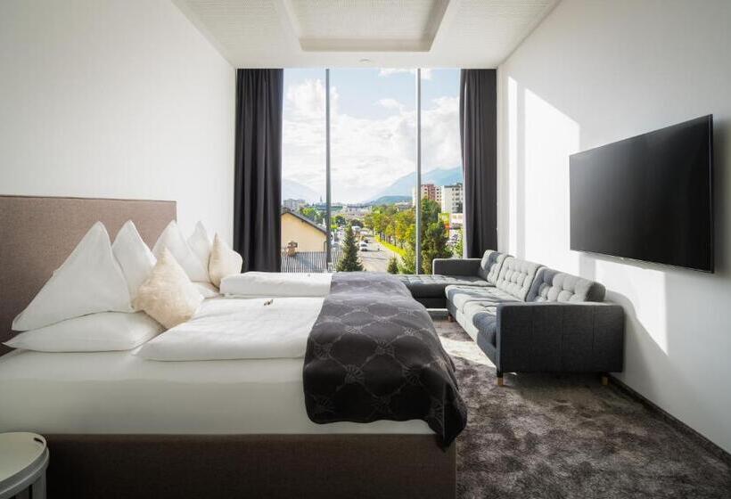 带城市景观的套间, On The Way 24 Sauna & Golfsimulator Inklusive