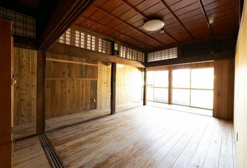 Standard Szoba, 屋久杉楼 七福