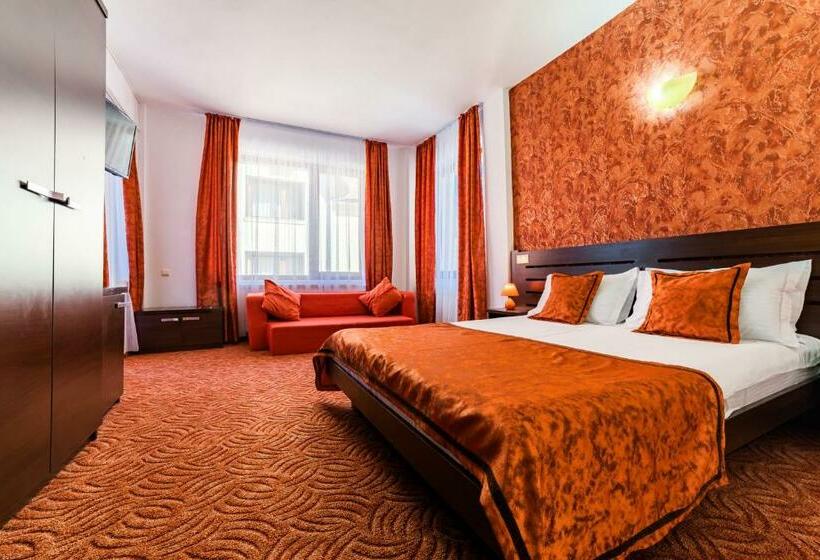 Номер Deluxe с Балконом, Pensiunea Constanta