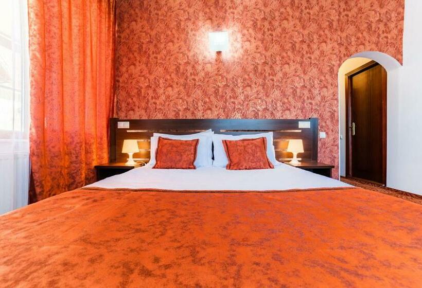 带阳台的豪华间, Pensiunea Constanta