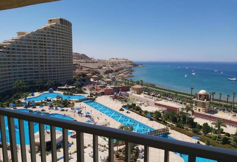 کلبه ییلاقی, Porto Sokhna Chalets
