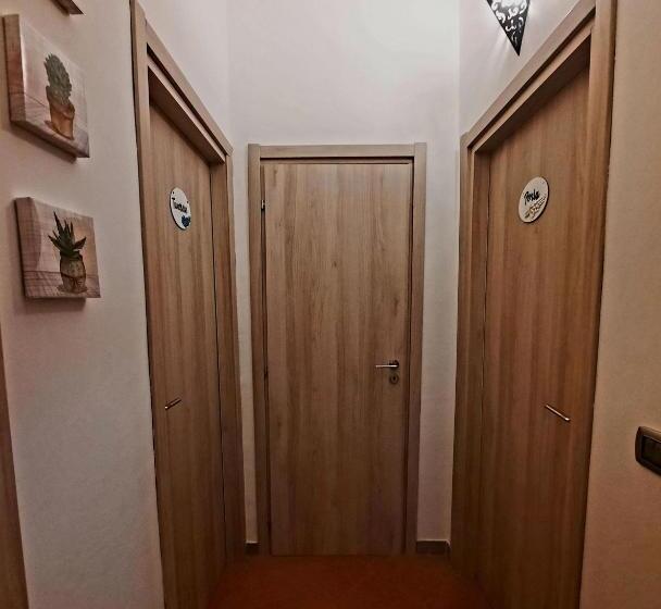 غرفة قياسية, B&b Iolì Vesuvio