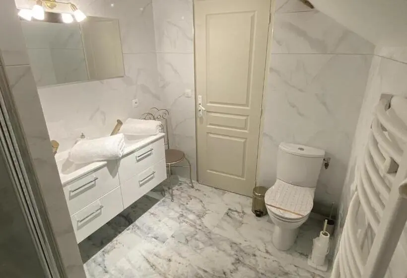 ガーデンビュースタンダード4ベッドルーム, Les Bergeronnettes Chambres D Hôtes Bergerac