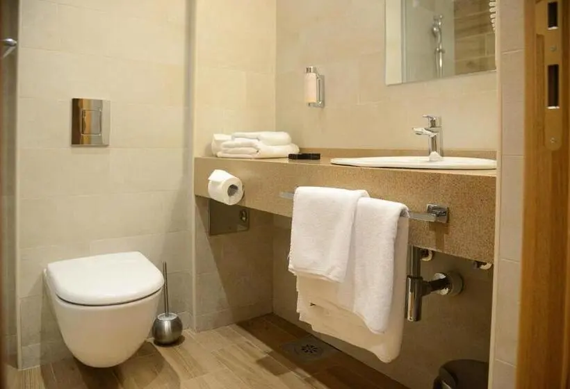 اتاق استاندارد, Etno Naselje Vrdnička Kula Fruške Terme
