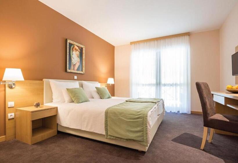 Superior Room with Terrace, Etno Naselje Vrdnička Kula