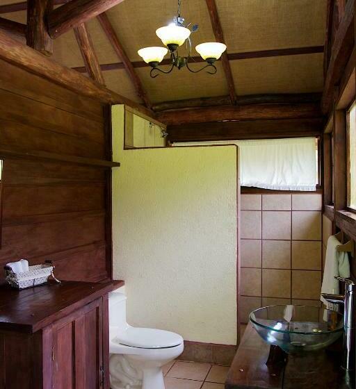 غرفة قياسية, La Anita Rain Forest