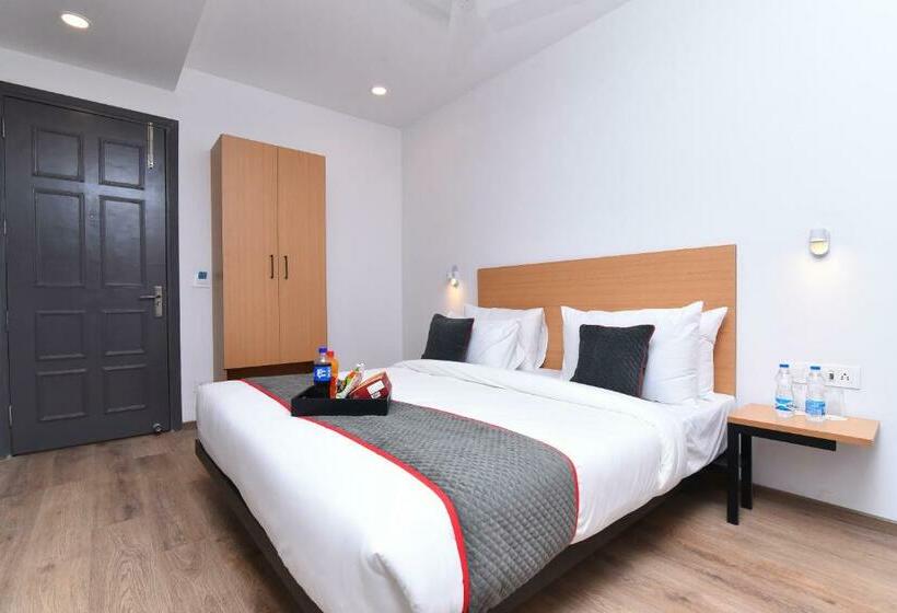 غرفة كلاسيكية ثلاثية, Townhouse Rudra Inn Near Chhatarpur Metro Station