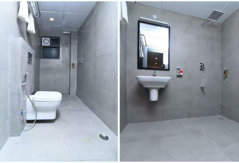 غرفة كلاسيكية ثلاثية, Townhouse Rudra Inn Near Chhatarpur Metro Station