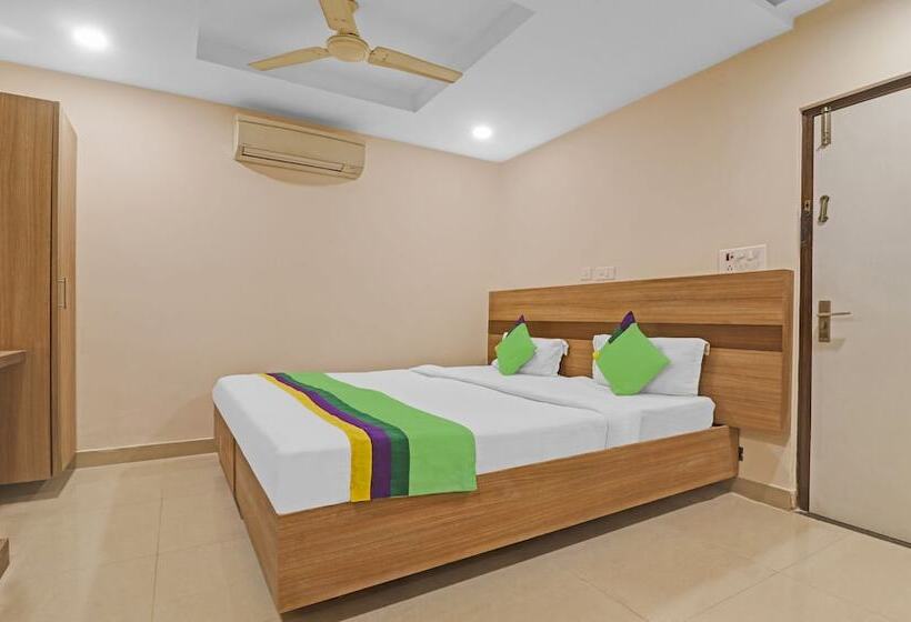 חדר סטנדרט, Treebo Pride Inn Botanica